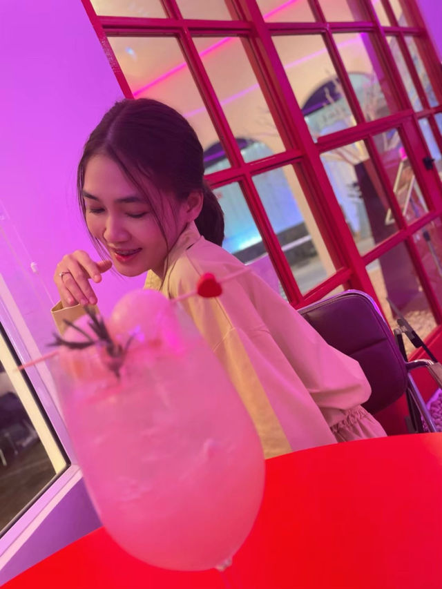 Jolie Cafe&Bar🦪🥂