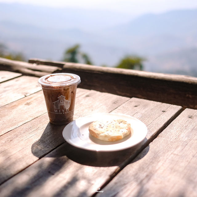 Miyo Coffee&Bar คาเฟ่สไตล์โรงนา