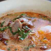 ร้านริมระเบียง เตี๋ยวเรือหมู