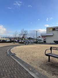 【佐久市🇯🇵】買い物の休憩にほっと一息できる公園⛲️