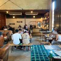 Unique Cafe Vibes at SOUL TREE in Futako-Tamagawa