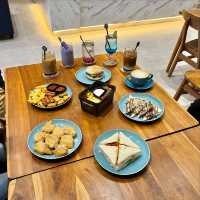 ZULIAN CAFE
