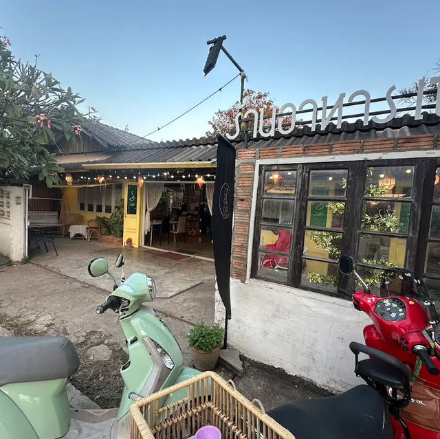 SohYa Bar & Restaurant ร้านอาหารเก๋ๆ จ.พะเยา