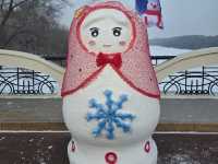 Sun Island Delight: Snow Sculptures and Winter Fun