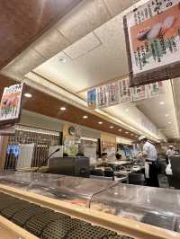 北海道馳名的迴轉壽司連鎖店Toriton🍙🍣
