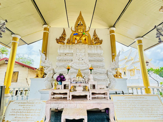 （Kham Chanot Wang Nakhin）泰国惊叹又灵验之一帕雅納神庙