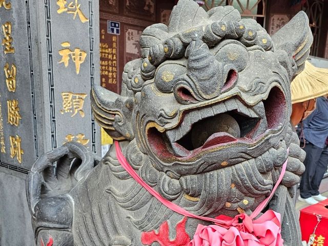 苗栗白沙屯媽祖廟—拱天宮，感受信仰力量