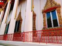 泰國曼谷市中心湄南河畔著名皇家寺廟景點：Wat Phlapphla Chai，適合打卡拍照📸冥想