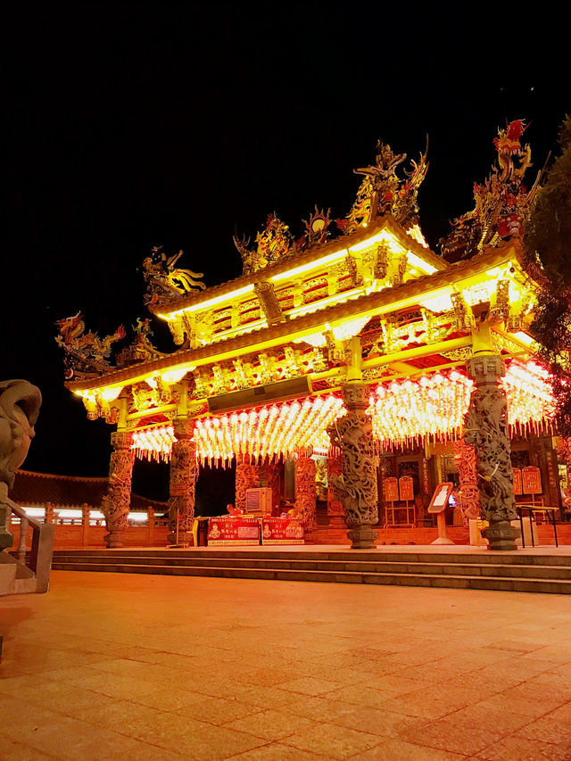 Lunar New Year Magic at Butterworth Doumu Palace! 🏮🐶