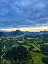 จุดชมวิวที่ ผาหนามไซ สปป.ลาว