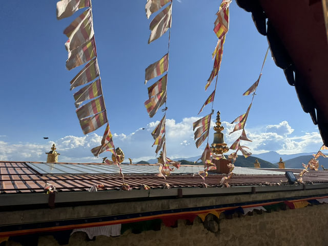 Yunnan’s largest Tibetan Buddhist monastery