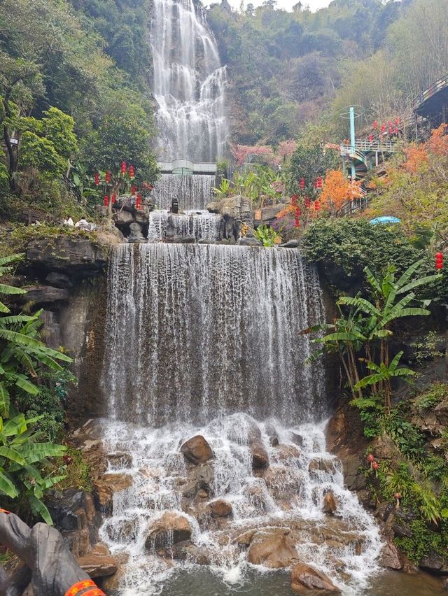 清遠筆架山景區，打卡大瀑布成功