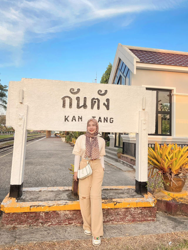 Landmark สถานีรถไฟ กันตัง - ตรัง 🚆