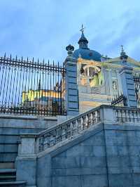 Armeria 광장의 일몰 풍경과 그 주변🏛️🌇