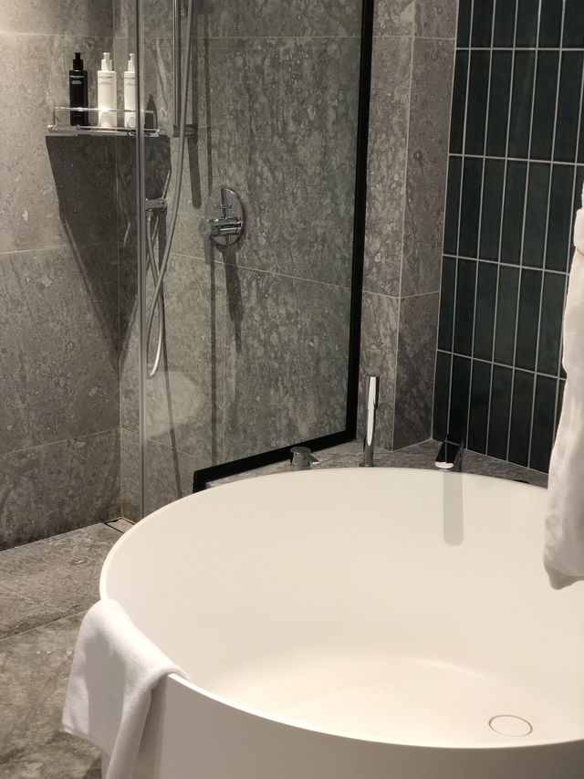 🏨 한강의 여유를 품은 호캉스 추천