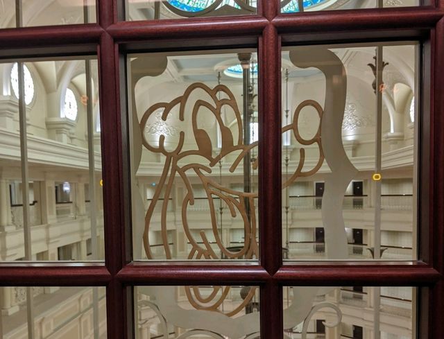 【千葉】東京ディズニーランドホテルでディズニーキャラに囲まれて眠る