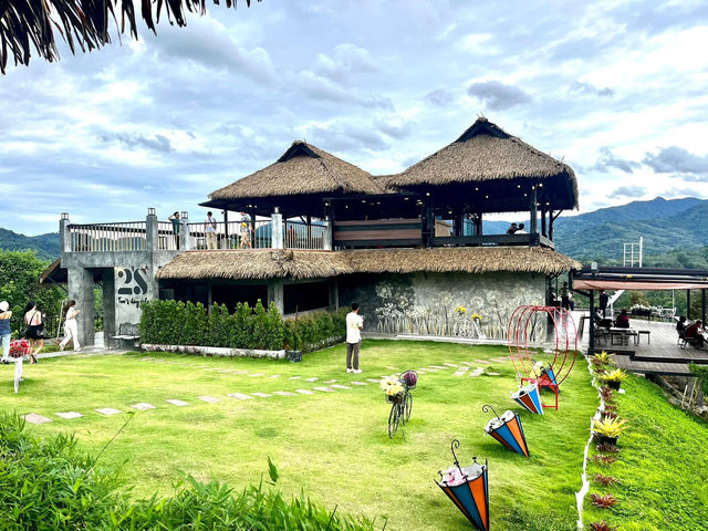 Two Day’s Cafe ลานสกา คาเฟ่กลางเขา อากาศดี วิวสวย