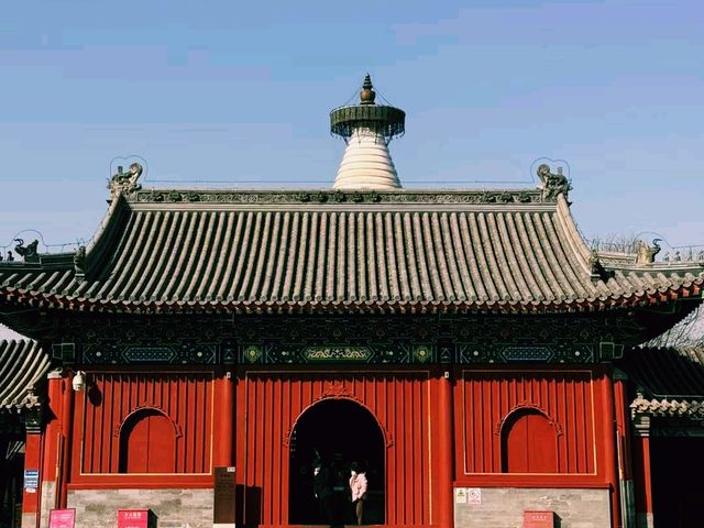 中國北京著名景點：白塔寺，適合打卡拍照📸