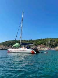 Phuket Paradise: Where the Sea Breeze Washes Your Worries Away