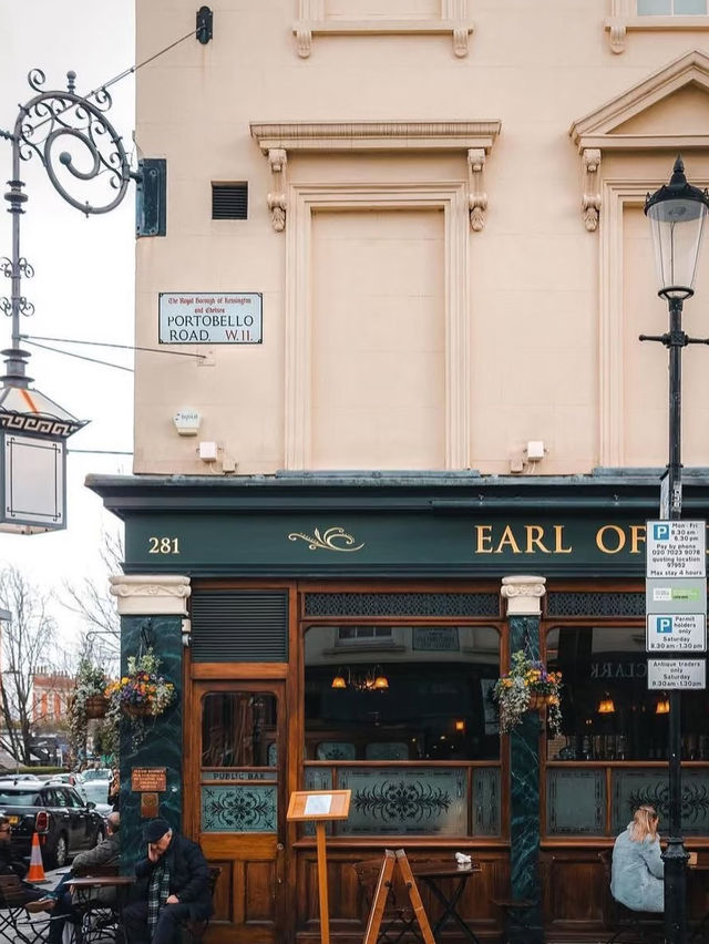 🇬🇧 Who Can Resist Notting Hill? London’s Most Aesthetic & Artsy Neighborhood 