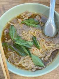 รีวิวร้านเฝอเนื้อผัดสไตล์เวียดนาม 🍜