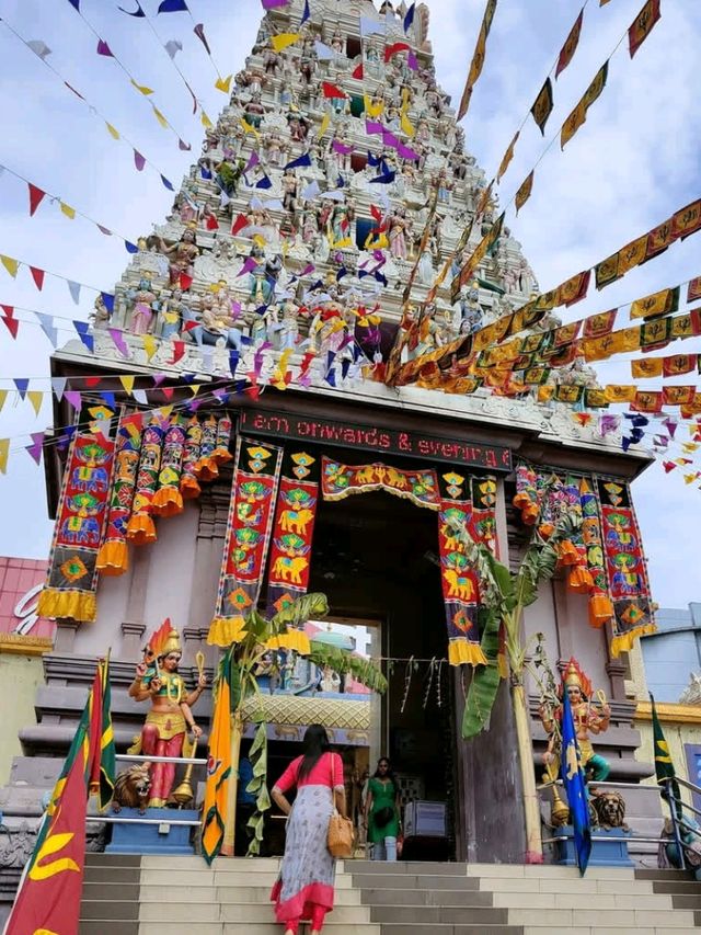 Explore Johor Bahru – Malaysia’s Hidden Gem! 🏙️✨🍜