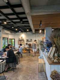 タイで見つけた！可愛いカフェ「Poet House Cafe」