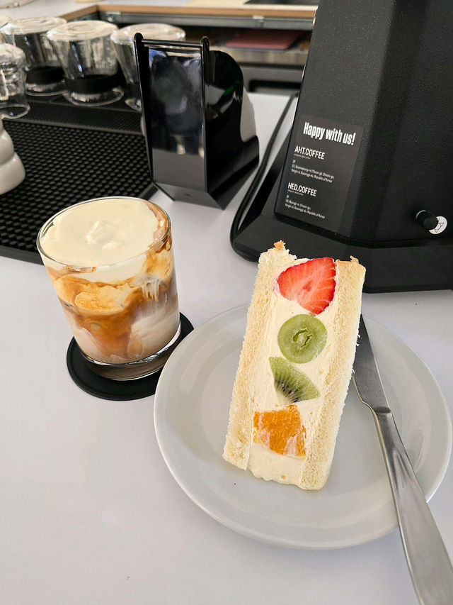 🩷💜용인 핫플 신상 카페, HED Coffee