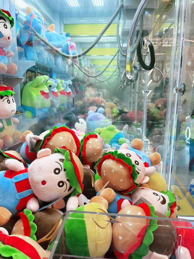 Claw Zone: Fun for All Ages with Irresistible Prizes 