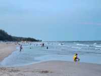 บรรยากาศริมหาดชะอำ