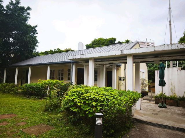  1899年建成的丘頂警察局