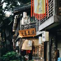 Chengdu – A Tranquil Spring of Blossoms and Tea Culture