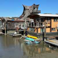 Floating Dreams: The Timeless Allure of Sausalito’s Bohemian Houseboats