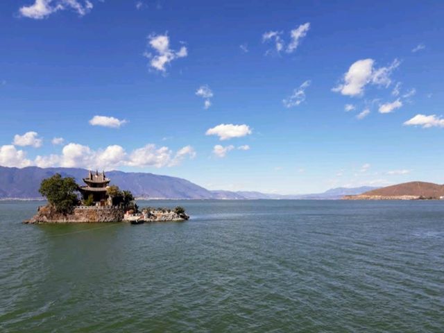 雲南 | 小普陀島觀音閣，洱海八景之嵐靄普陀