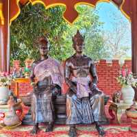 สัตยาธิษฐานสามพญา ณ ริมฝั่งแม่น้ำอิง เมืองภูกามยาว