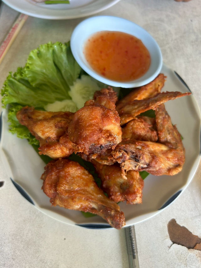 ร้านอาหารบ้านๆแต่รสชาติแสนอร่อยดอนเจดีย์ สุพรรณบุรี