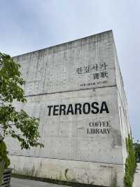 경포호 풍경을 감상할 수 있는 강릉 테라로사 경포호수점☕️