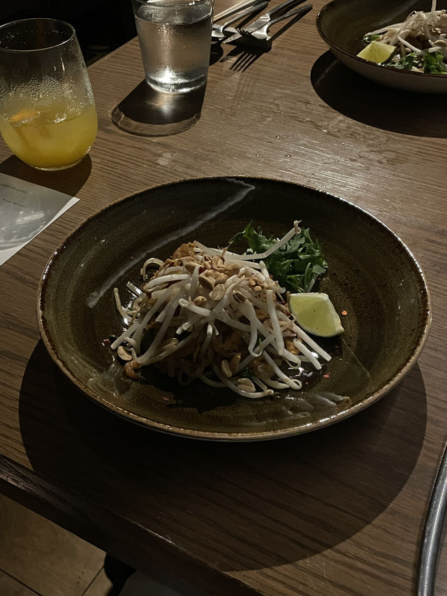 恵比寿ガーデンプレイスの39階で絶品のタイ料理が楽しめるお店"longrain"🇹🇭