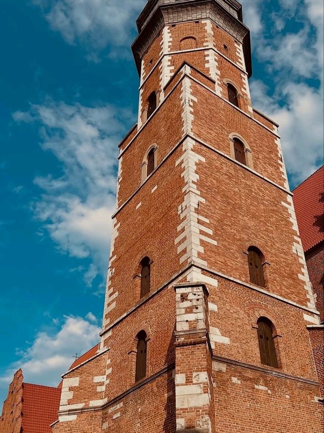 🇵🇱💙 Krakow Magic on a Budget – Poland’s Affordable Treasure! 💙🇵🇱