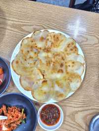 동네 사람들에게 유명한 칼국수 맛집 수면옥🍜