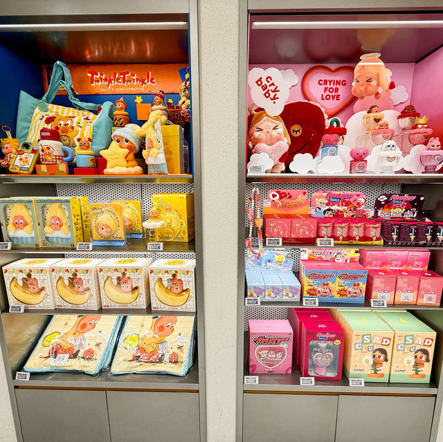 POP MART Chongqing 🇨🇳  Raffles City