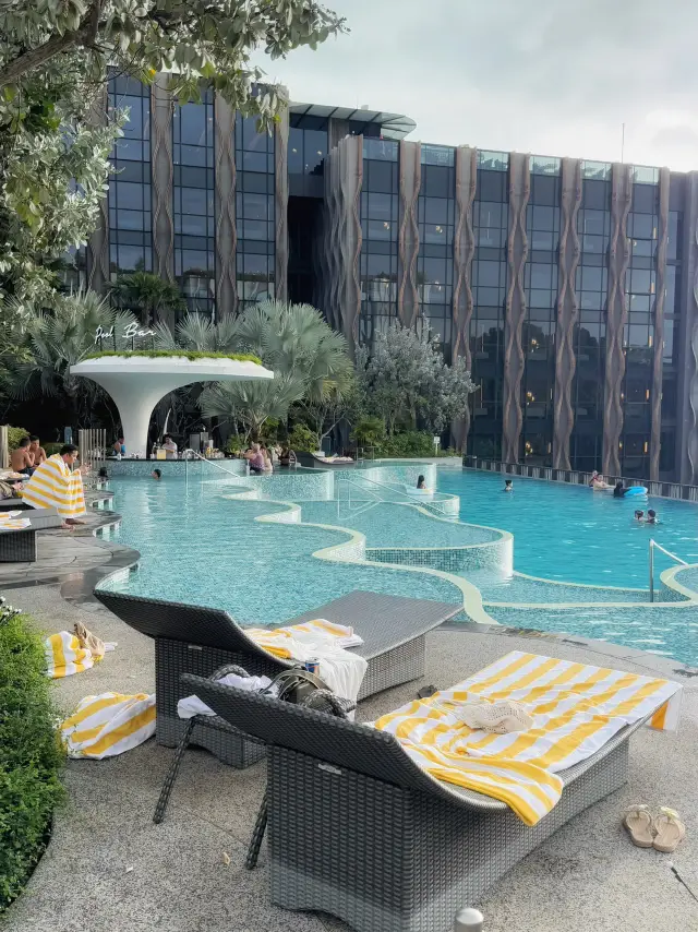 สิงคโปร์ เมืองที่สะอาดและสงบสุข