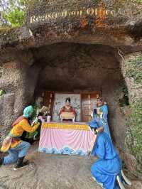 Kuil Gua Chin Swee, A Spiritual Sanctuary Above the Clouds