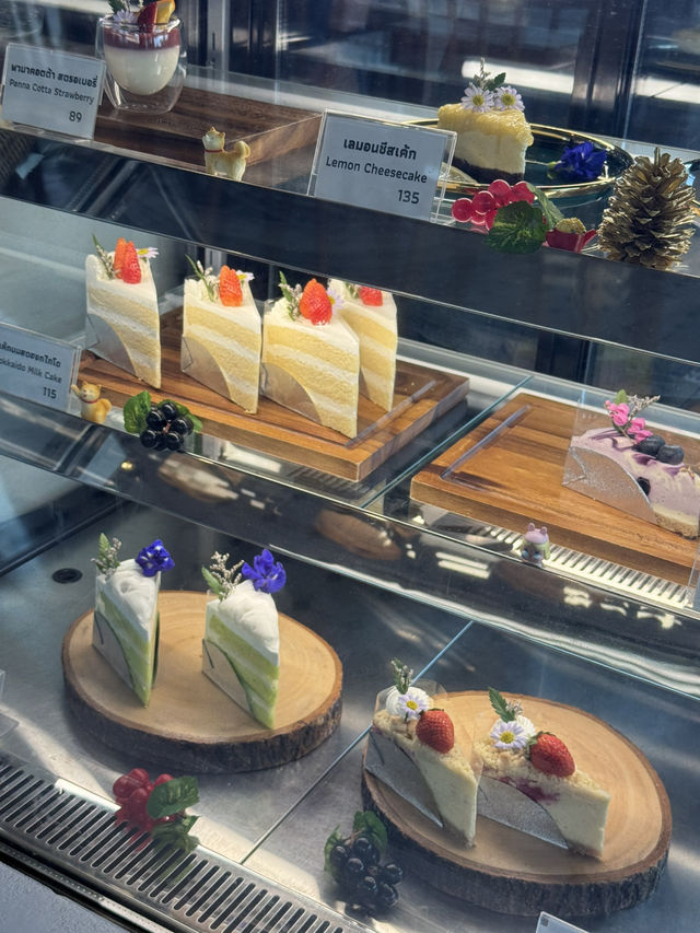คาเฟ่ติดทะเลจันทบุรี!