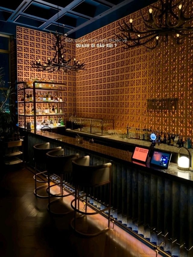 Hedonist Bar
