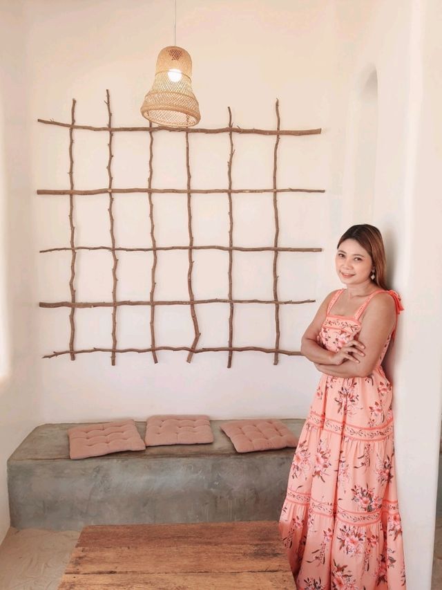 Kamari Cafe & Resort – เกาะล้าน