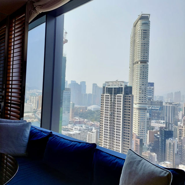 香港瑰麗酒店：奢華與維港景色的完美結合 🔮✨