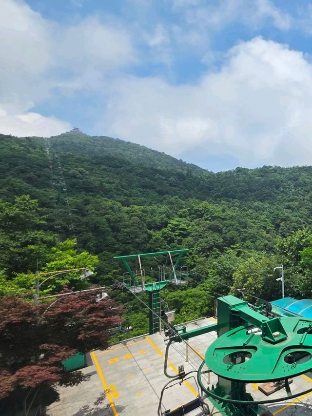 Tianmenshan is a must-visit in Zhangjiajie! ⛰️