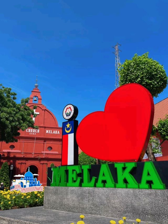 🏋️‍♂️🇲🇾 Father of Bodybuilding Statue – A Hidden Gem in Melaka! 💪🗿