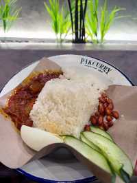 Savor Authentic Local Flavors at Pak Curry, Quill Mall’s Hidden Gem